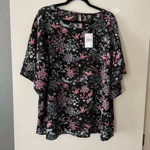 Bobeau Floral Flutter Sleeve Top